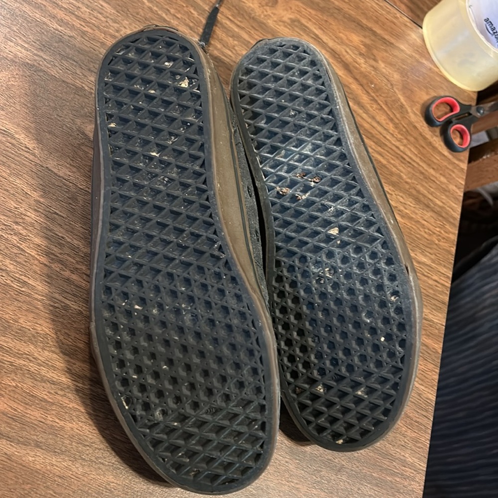 Men’s Vans Sz. 10.5 - Picture 9 of 11